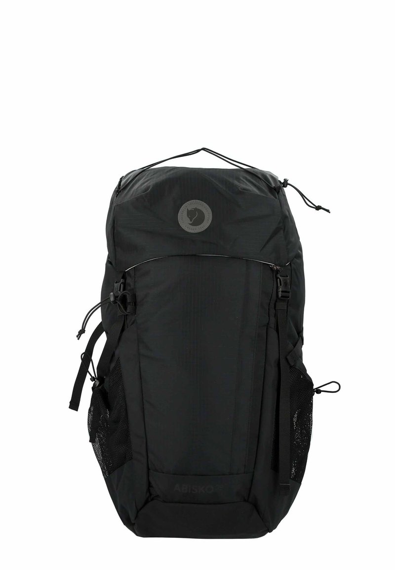 Zaino nero con tessuto dall'aspetto liscio, parte superiore arrotondata, tasche laterali in rete e logo circolare sulla parte anteriore. Include spallacci regolabili.