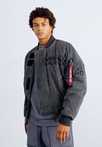 Alpha Industries COMBAT - Μπουφάν τύπου bomber - black