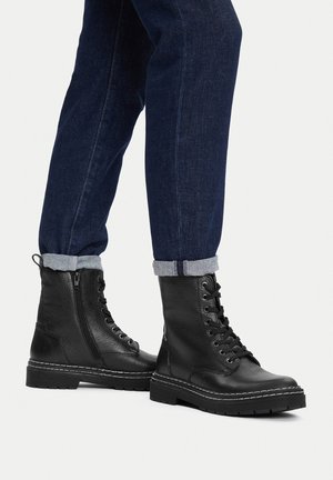 MICHAELA - Botki sznurowane