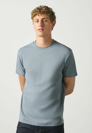 Next, SLIM FIT - MOTIONFLEX SOFT HEAVYWEIGHT T-SHIRT - Základné tričko - blue