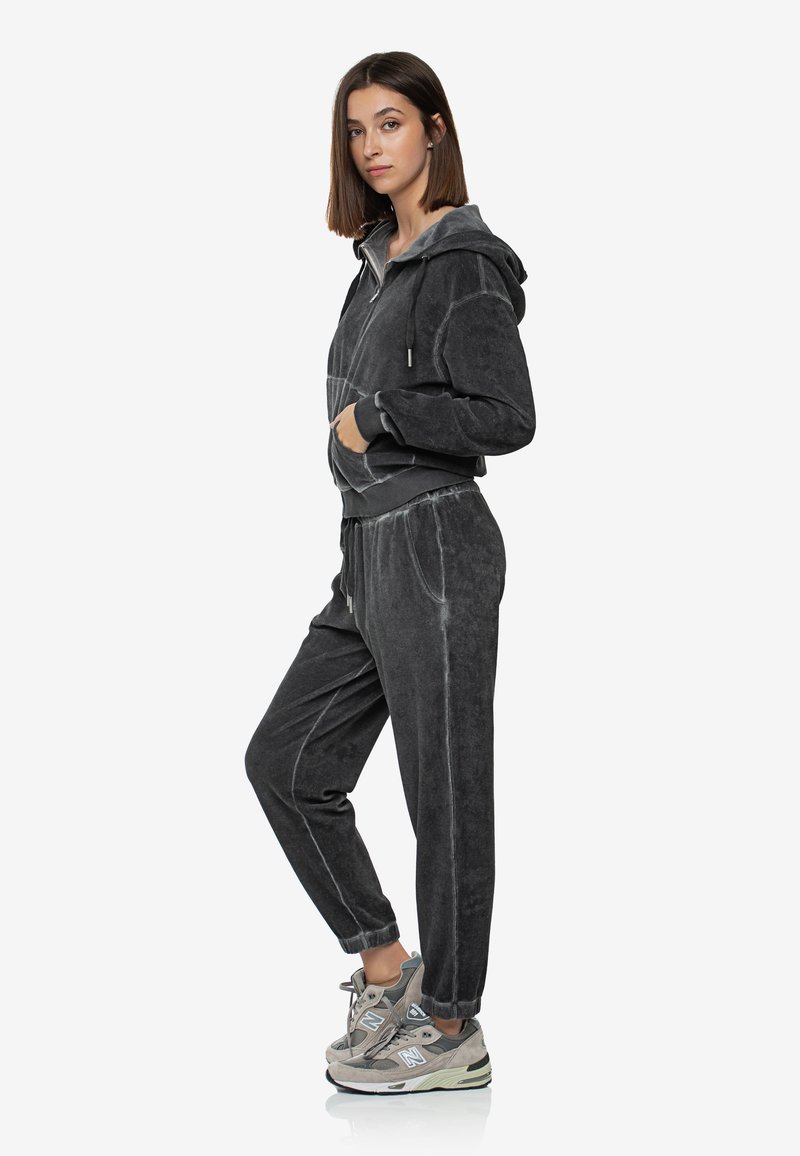 Damen Sweatshirts | True Religion COLD DYE Sweatjacke schwarz - JD09271 Damen Sweatshirts | True Religion COLD DYE Sweatjacke schwarz - JD09271