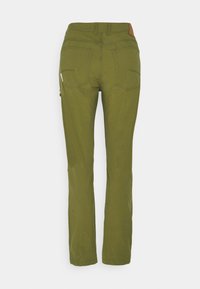 Pantalon vert droit pour femme avec deux poches arrière et une poche latérale pour outils, présenté sur fond blanc.