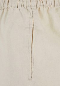 Urban Classics Shorts - softseagrass