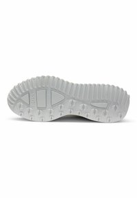 BOSS Trainers - open white eleven