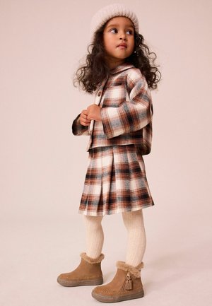 TASSLE REGULAR FIT - Lära-gå-skor - tan brown