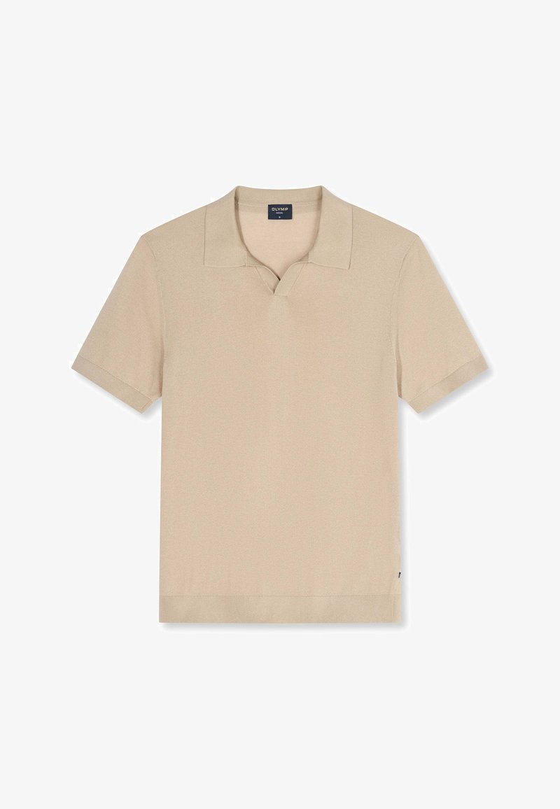 Polo beige à manches courtes avec un col plat et une petite encoche en forme de V au niveau de l'encolure, présenté sur fond blanc.