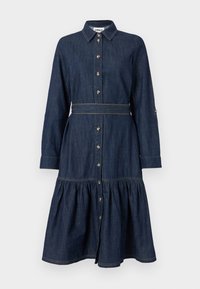 Robe en denim avec un col, un devant entièrement boutonné, des manches longues et une jupe à volants. Couleur bleu foncé avec des boutons et des coutures dorées.