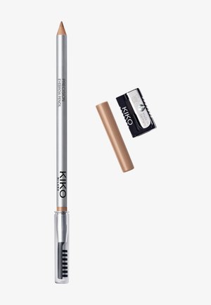 Crayon à sourcils argenté Kiko Milano avec embout peigne transparent, capuchon beige, et taille-crayon en métal noir et argenté.