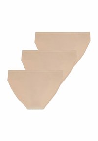 Ensemble de trois slips en coton beige, avec une texture lisse, une taille élastique et des accents discrets de pois sur les bords.