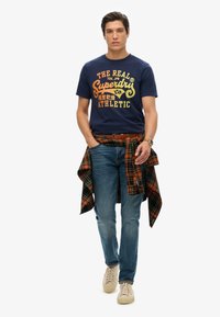 Superdry & Co REWORKED CLASSIC GRAPHIC - Camiseta estampada - navy marl