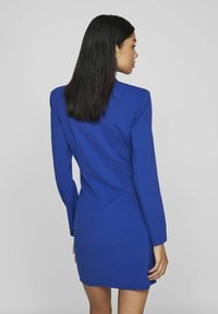 VILA ZWEIREIHIGES - Skjortklänning - mazarine blue