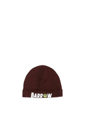 Gorro tipo beanie marrón con ala doblada que presenta texto blanco "BARROW" y una cara sonriente amarilla con colmillos que reemplazan la letra O.