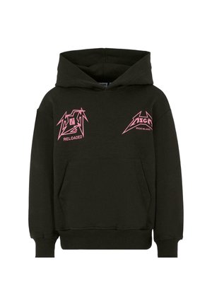 Czarna bluza z kapturem wykonana z materiału o miękkiej fakturze. Posiada różowe grafiki z napisami „MSGM” i „RELOADED” z przodu. Zawiera kieszeń kangurzą.