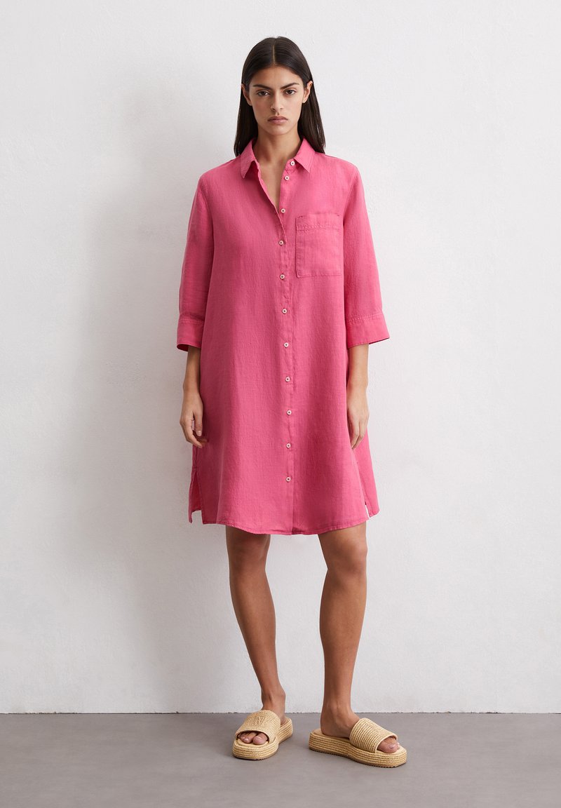 open lace back dress Men's Solid Pink Long Sleeve Dress Shirt, Stain Repellent, Wrinkle Resistant main image 0