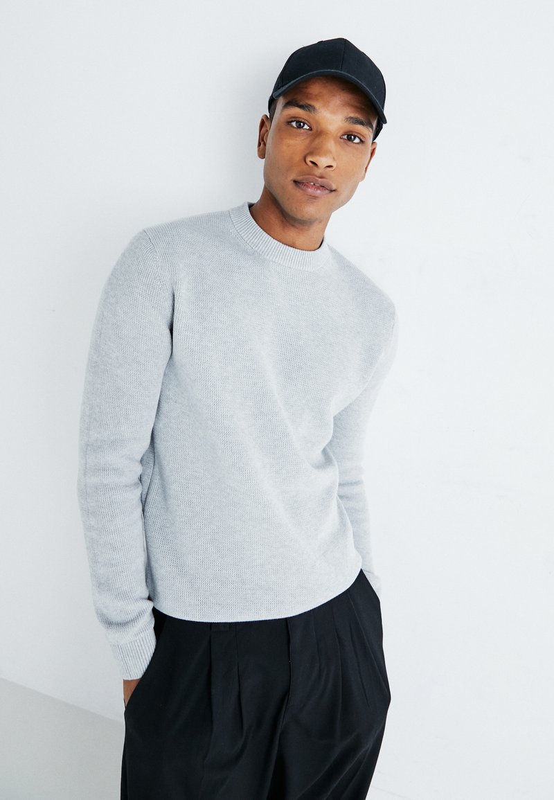 Selected Homme - LS STRUCTURE CREW NECK NOOS - Pulover - light grey melange, Povečajte