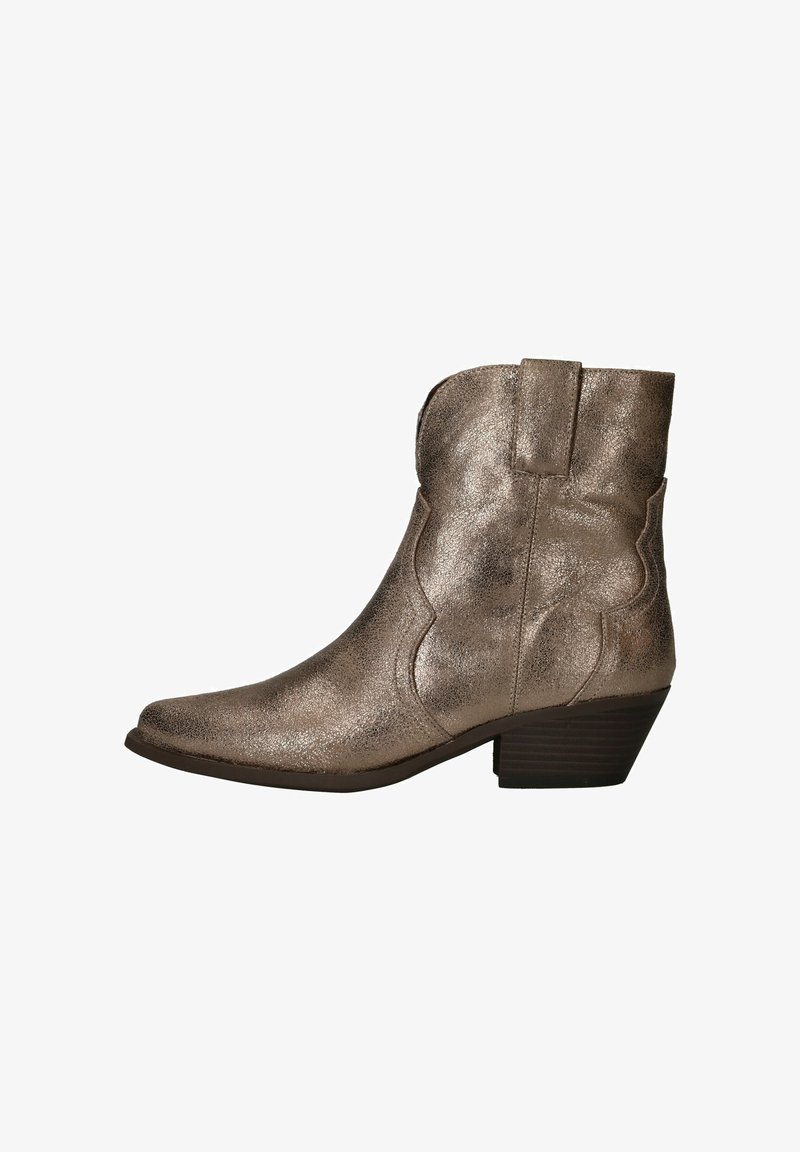 Bronzen metalen enkellaars met een spitse neus, western-stijl stiksels en een lage gegoten hak. Glad textuur oppervlak met decoratieve accenten.