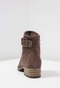 Clarks Korte laarzen - taupe
