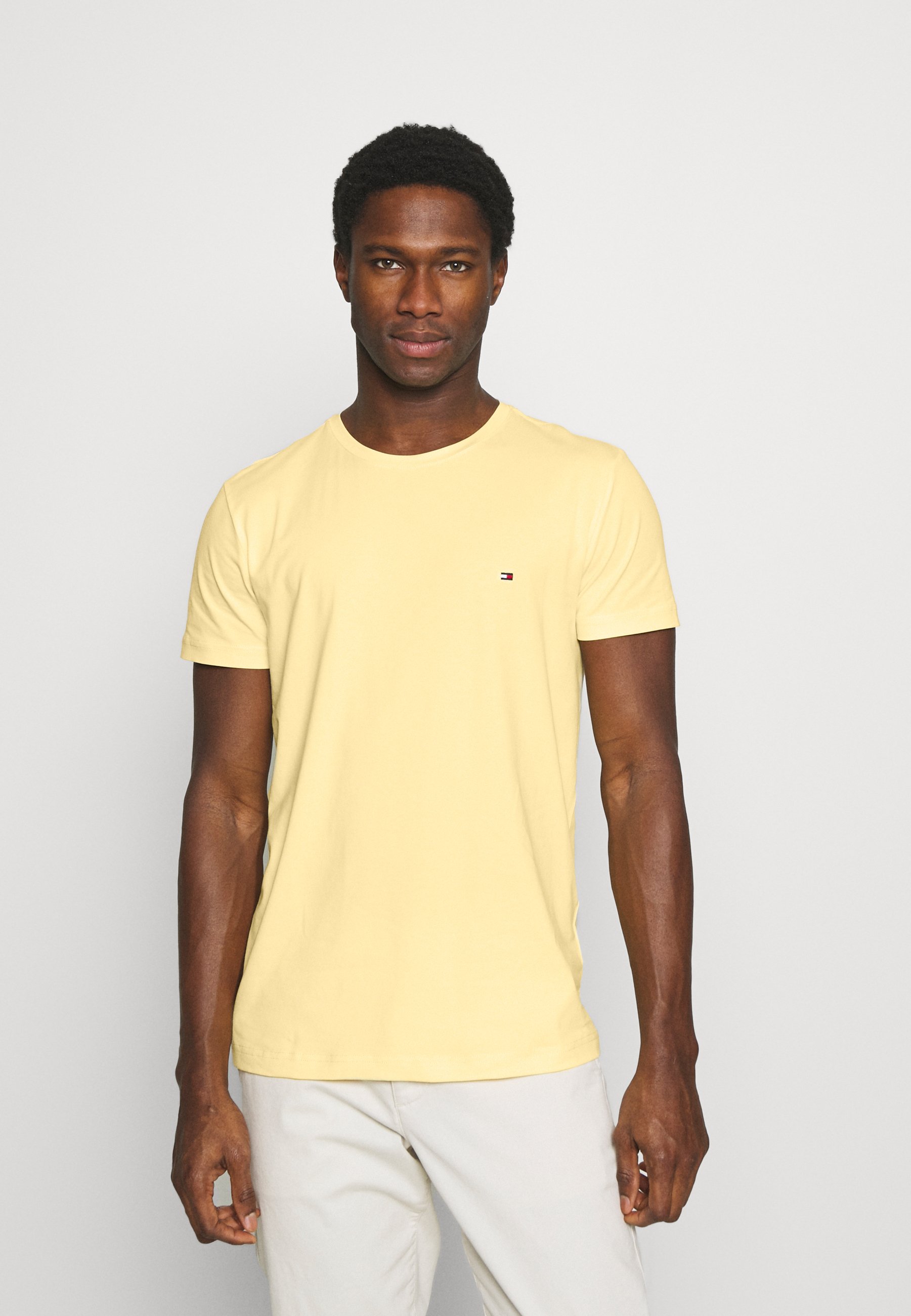 Tommy Hilfiger Stretch Slim Fit Tee T Shirt Basic Delicate Yellow Hellgelb Zalando De