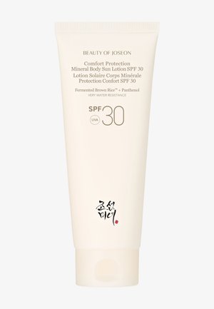 Tuba z mineralnym balsamem do opalania Beauty of Joseon Comfort Protection SPF 30 do ciała z fermentowanym brązowym ryżem i pantenolem, bardzo wodoodporna.
