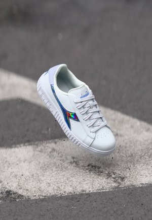 GAME STEP FROST UNISEX - Tréningová obuv - sky/blue lustre
