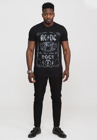 Paradiso Clothing AC/DC FOR THOSE ABOUT TO ROCK  - Print T-shirt - black