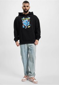 Upscale by Mister Tee BUBBLLES  HEAVY OVERSIZE - Majica s kapuljačom - black
