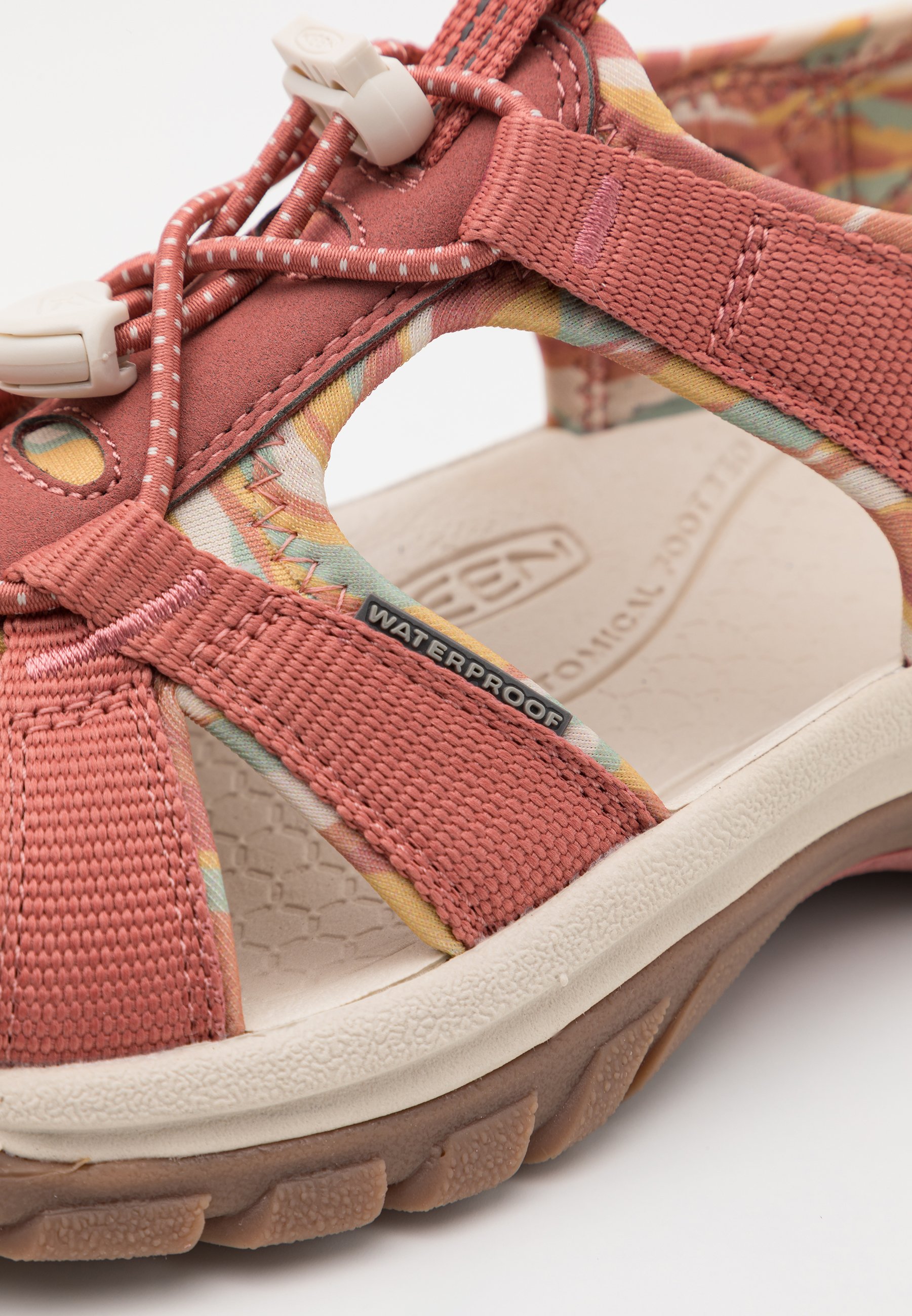 Keen VENICE - Sandalias de senderismo - brick dust/birch/gris - Zalando.es
