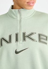 Nike Sportswear LOGO - Mikina - jade horizon/light orewood/sequoia