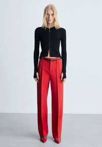 Mango SILUNIA czarny