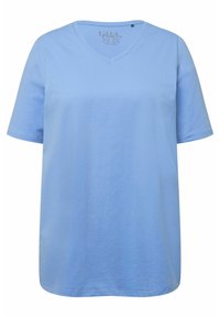 Ljusblå bomullströja med V-hals, korta ärmar och en avslappnad passform. Slät textur och enfaldig design utan mönster eller metalldetaljer.