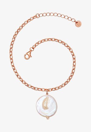 Bracciale in oro rosa con un pendente in perla ovale e irregolare. La catena è composta da anelli ovali e presenta un gancio a molla per la chiusura.