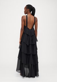 Vero Moda Petite VMFELICIA RUFFLE MAXI DRESS - Proginė apranga - black