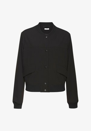 Zwarte bomberjack met geribbelde kraag en manchetten, voorzien van een drukknoopsluiting en twee voorkanten zakken voor opslag. Glad stoftextuur.