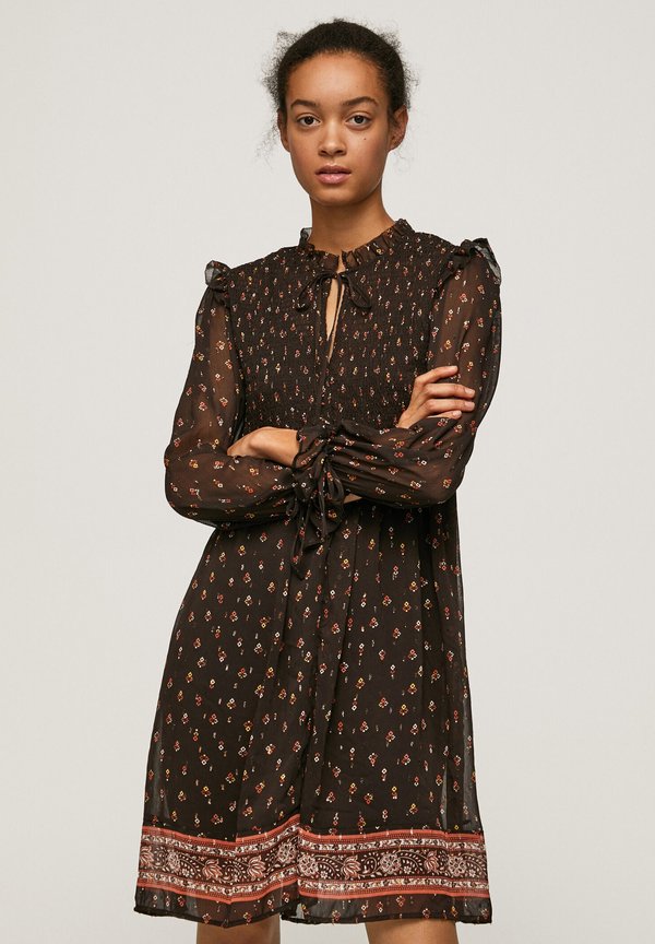 LELE - Day dress - bitter