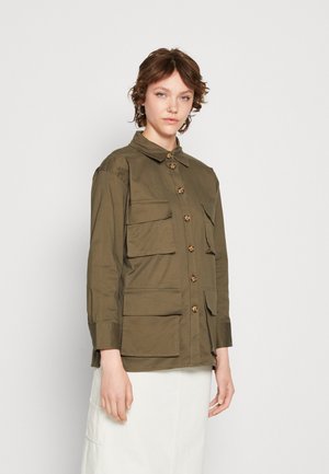 Gina Tricot CARGO SHIRT - Skjorte - khaki green
