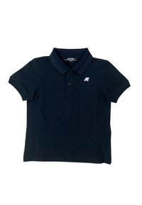 Polo shirt in cotone blu navy con colletto, patta con due bottoni, maniche corte e un piccolo logo bianco sul lato sinistro del petto. Texture liscia.