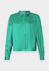 Unselected, pepper green
