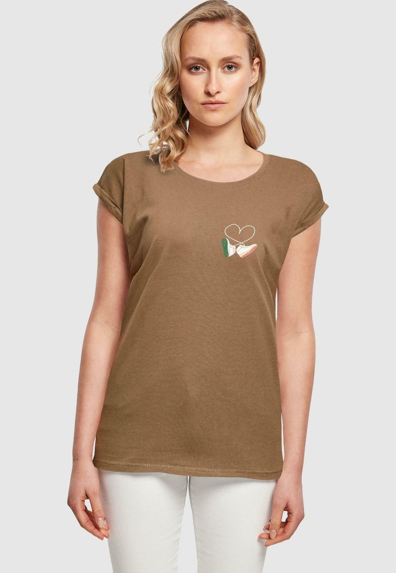 Mister Tee KICKS LOVE - Triko s potiskem - olive