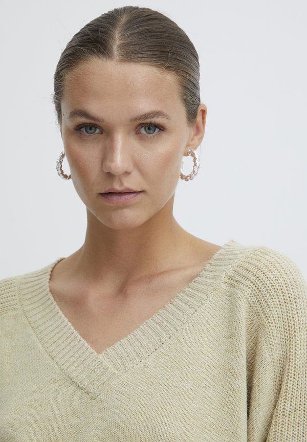 IHNovo - Jumper - mottled beige2