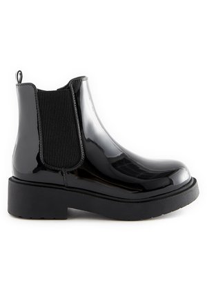 CHUNKY CHELSEA WIDE FIT (G) - Klasszikus bokacsizmák - black patent