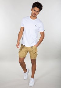 Alpha Industries UTILITY  - Šortky - sand