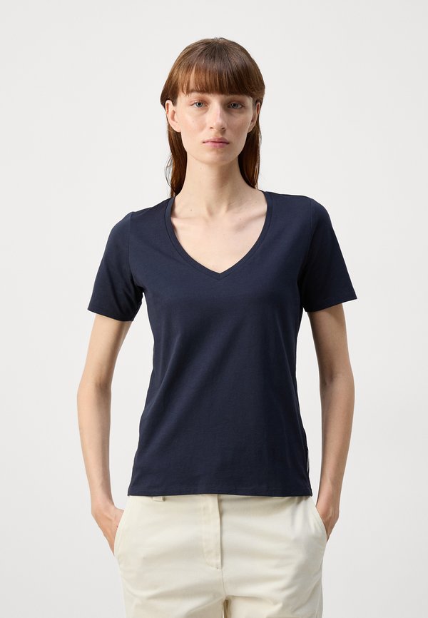 Basic T-shirt - manic midnight2