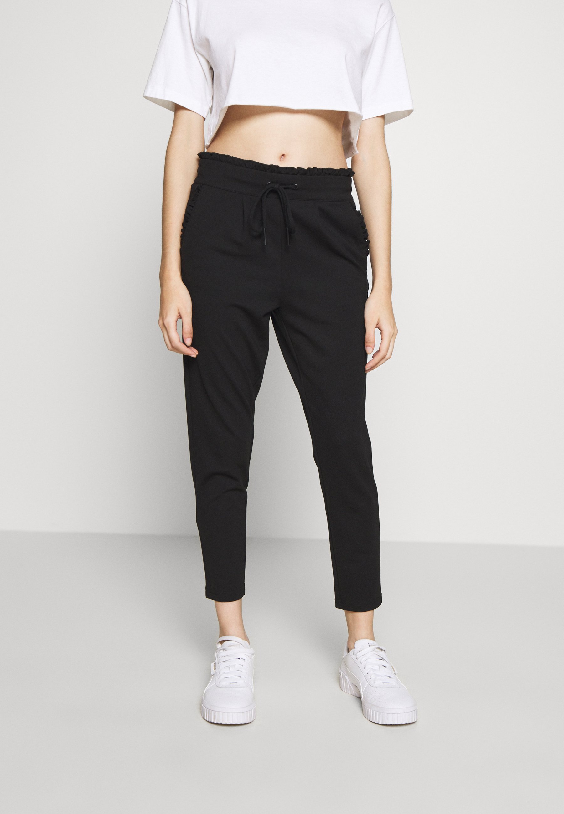 ONLY Pantaloni Invernali Sally In Morbida Costina: Il Must Have Comodo E Alla Moda