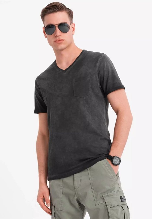 V-NECK - T-Shirt basic