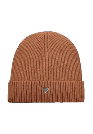 Beanie a coste marrone con risvolto e una piccola etichetta in metallo sul davanti. Texture morbida e design aderente per garantire calore.