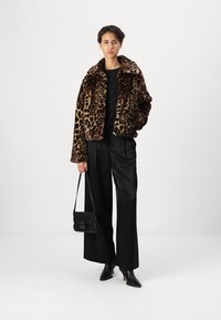 Noisy May NMEVE LEO JACKET - Veste d'hiver - mocha bisque