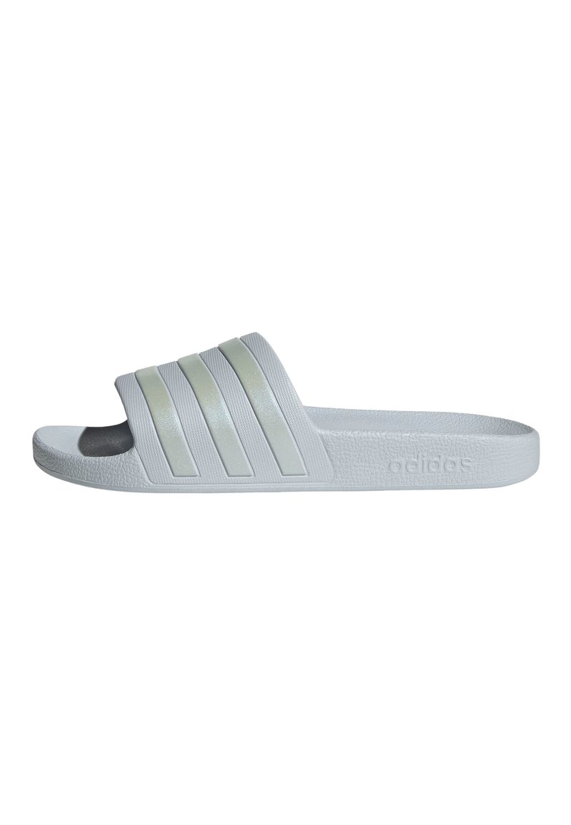 adidas Sportswear ADILETTE AQUA SLIDES - Badslippers - halo blue/halo ...