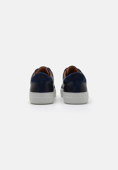 J.LINDEBERG ART SIGNATURE - Tossud - jl navy