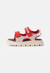 Não selecionado, off white/red