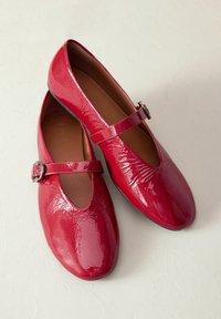 Next WIDE FIT SIGNATURE MARY JANE - Riemchenballerina - light red